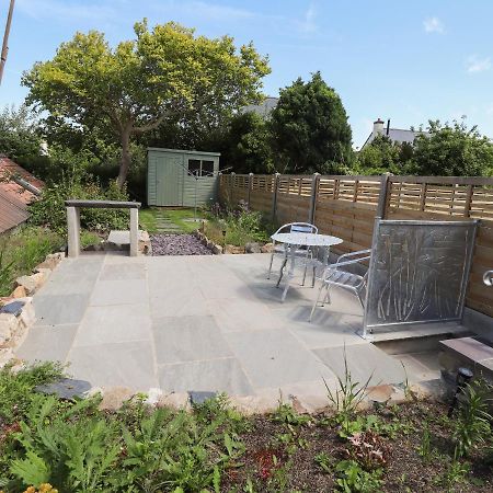 Morawel Fach Vila Newport  Exterior foto