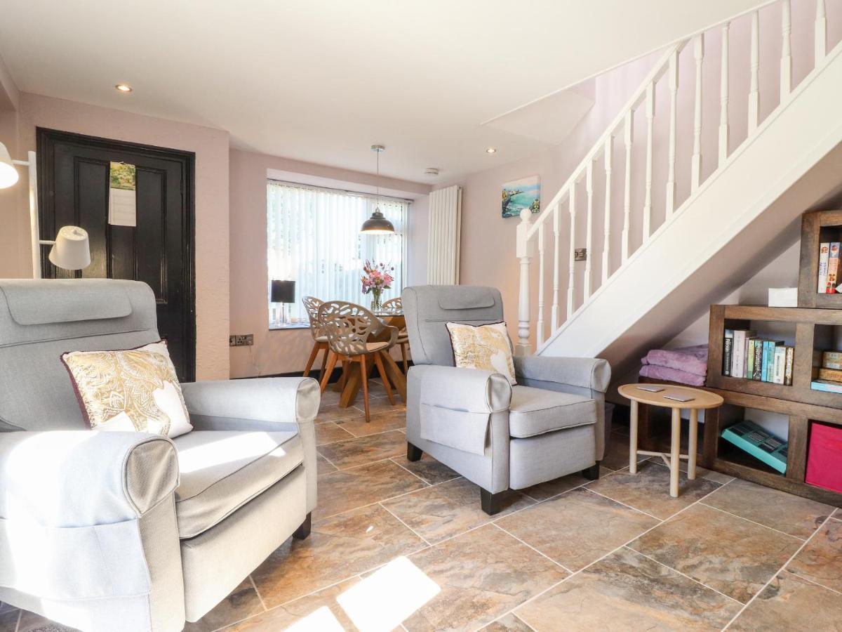 Morawel Fach Vila Newport  Exterior foto